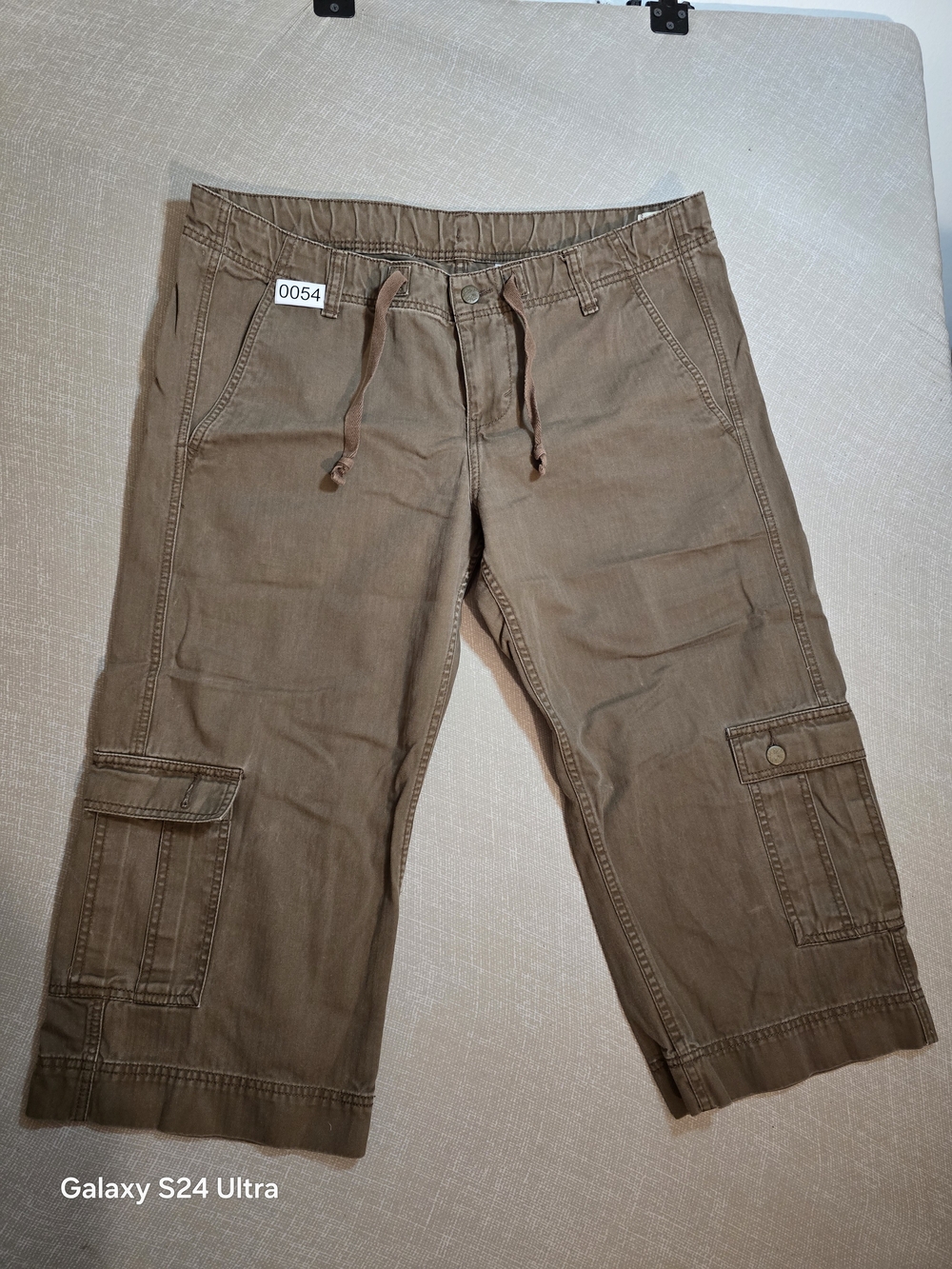 Levi Jean Shorts  Tab Twills Tan 5 Pockets Women’s Size L
